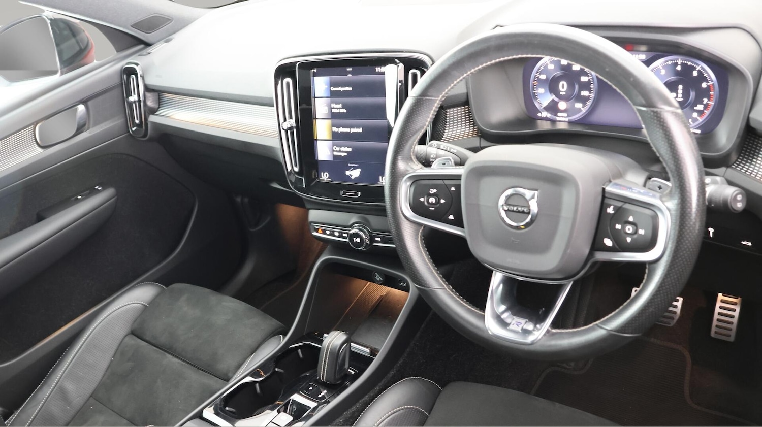 Used Volvo XC40 2020 for sale - 76521987: Photo 10