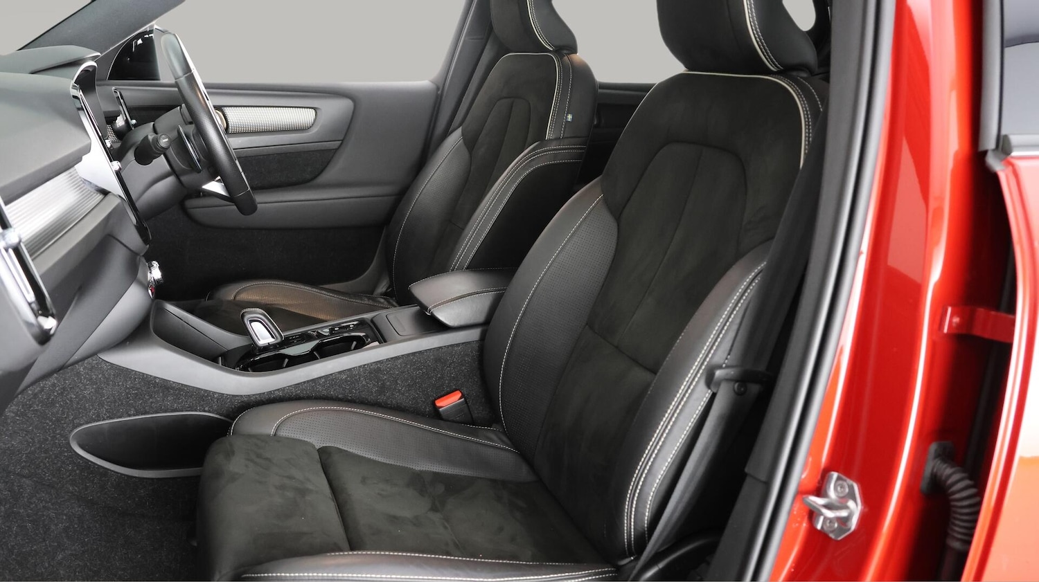 Used Volvo XC40 2020 for sale - 76521987: Photo 15