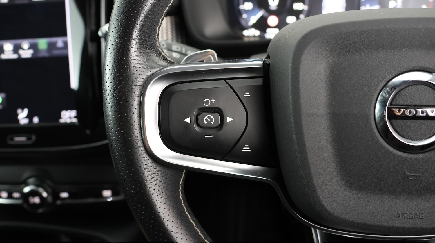 Used Volvo XC40 2020 for sale - 76521987: Photo 26