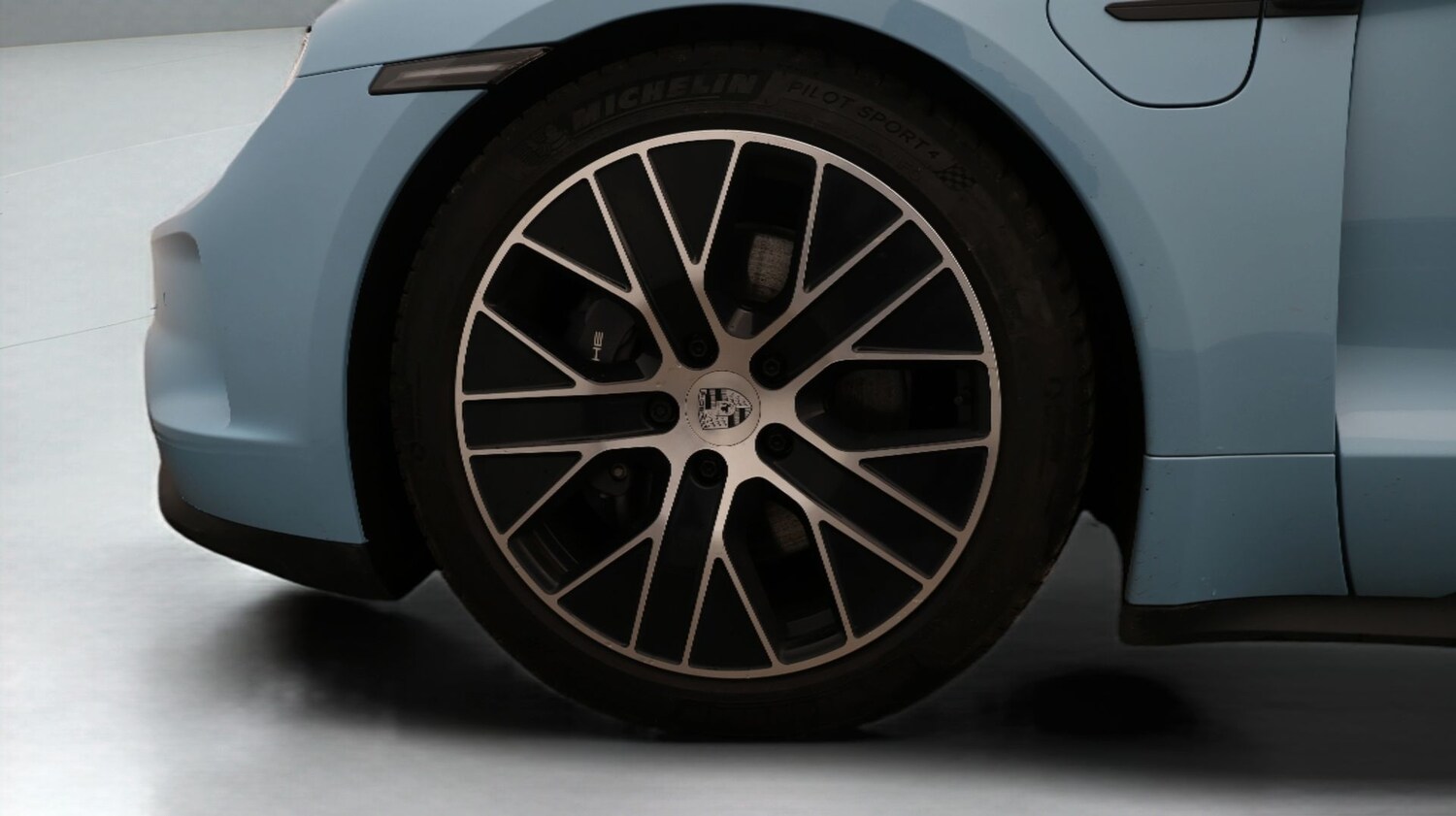 Used Porsche Taycan for sale - 77618667: Photo 18