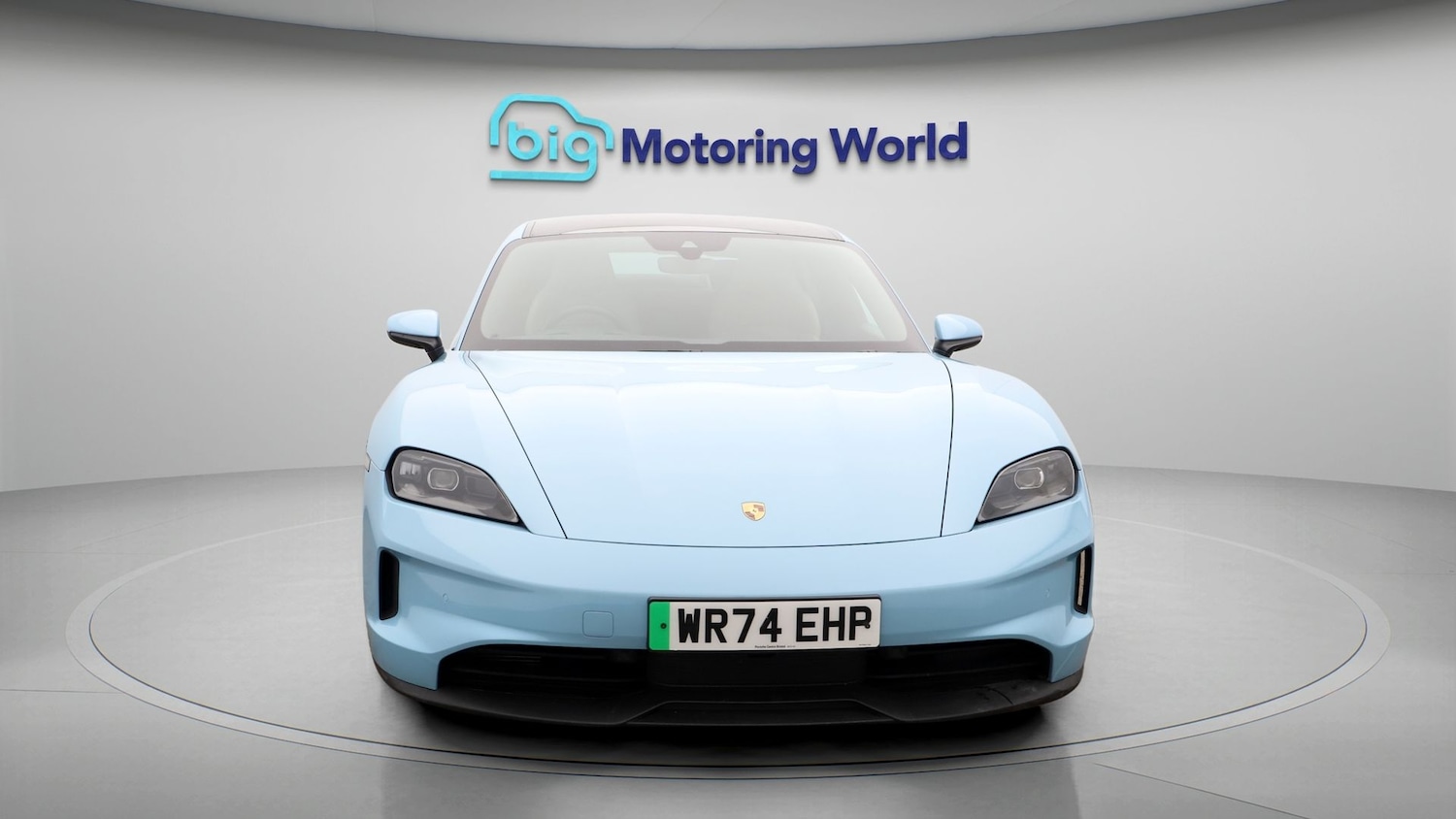 Used Porsche Taycan for sale - 77618667: Photo 2