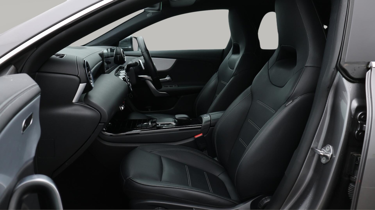 Used Mercedes-Benz CLA 2022 for sale - 76121526: Photo 14