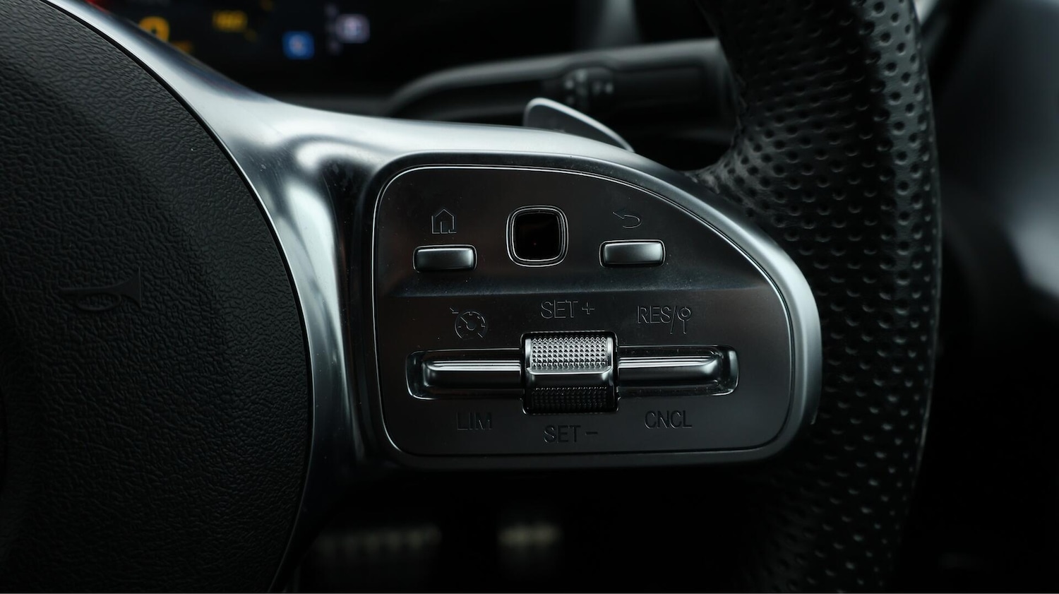 Used Mercedes-Benz CLA 2022 for sale - 76121526: Photo 24