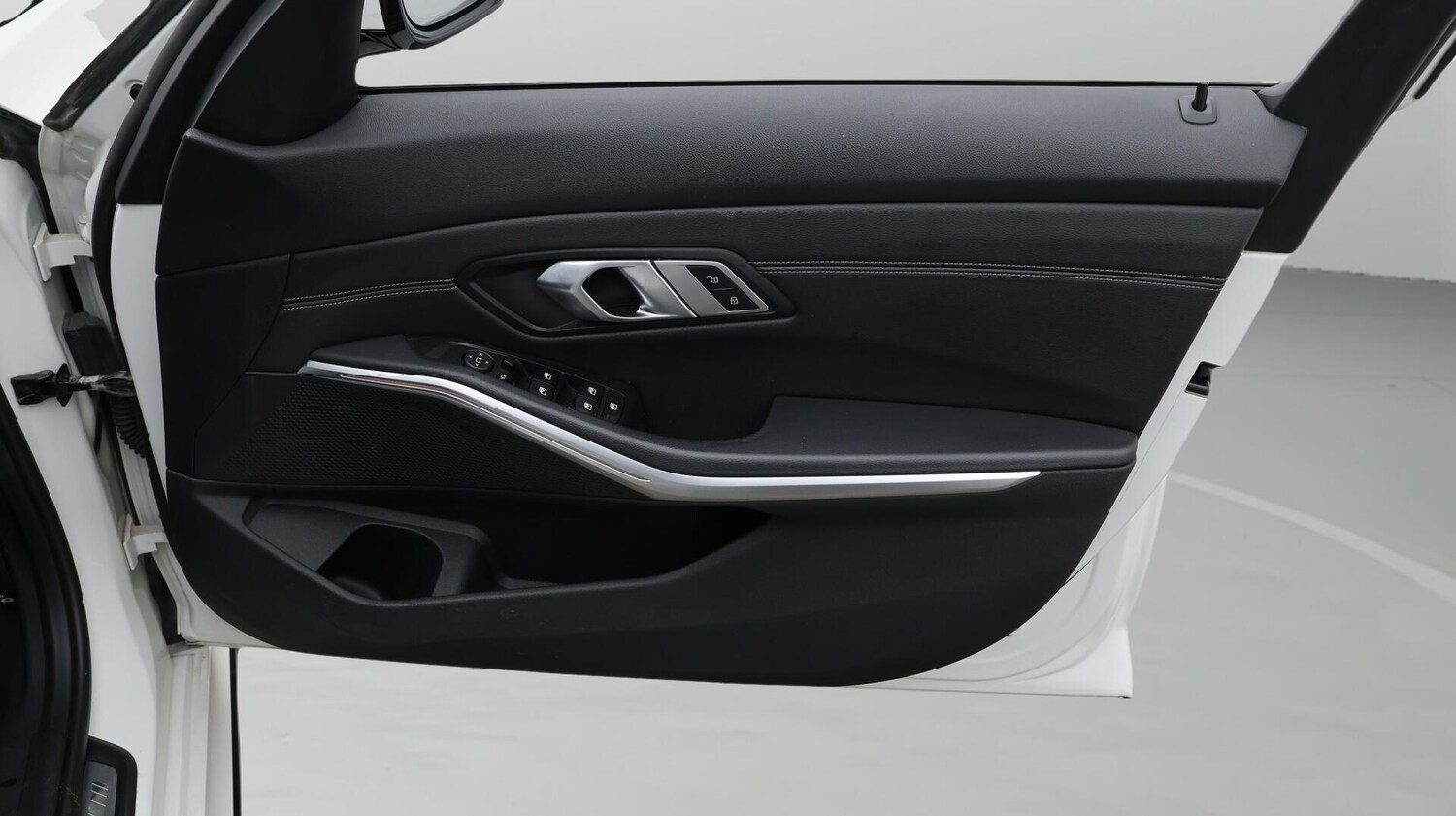 Used BMW 3 Series 2019 for sale - 76572350: Photo 16