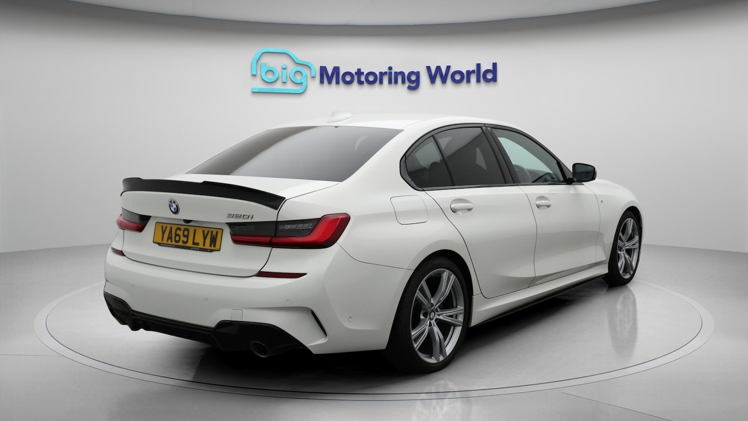 Used BMW 3 Series 2019 for sale - 76572350: Photo 8