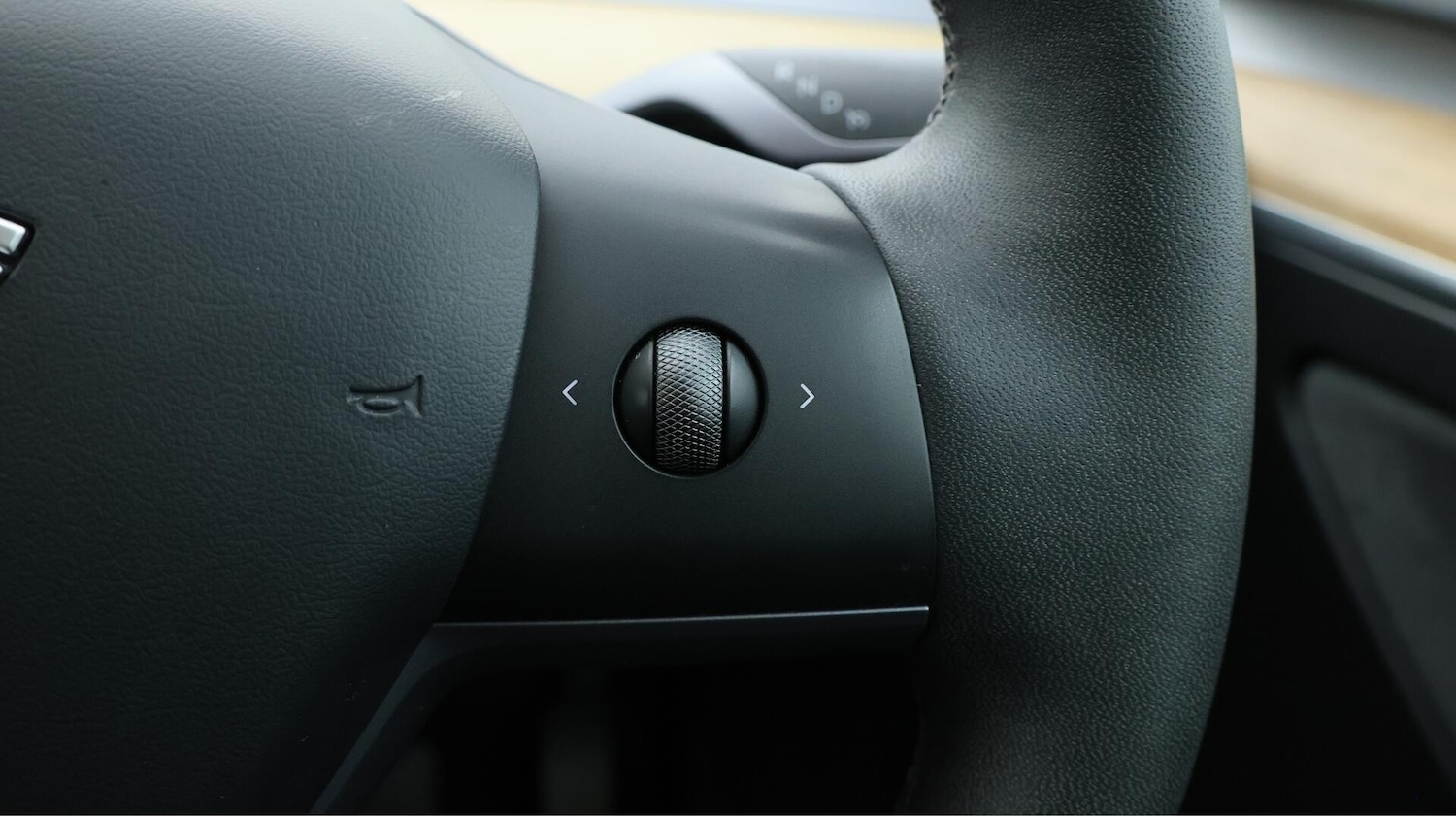Used Tesla Model Y 2023 for sale - 76012403: Photo 25