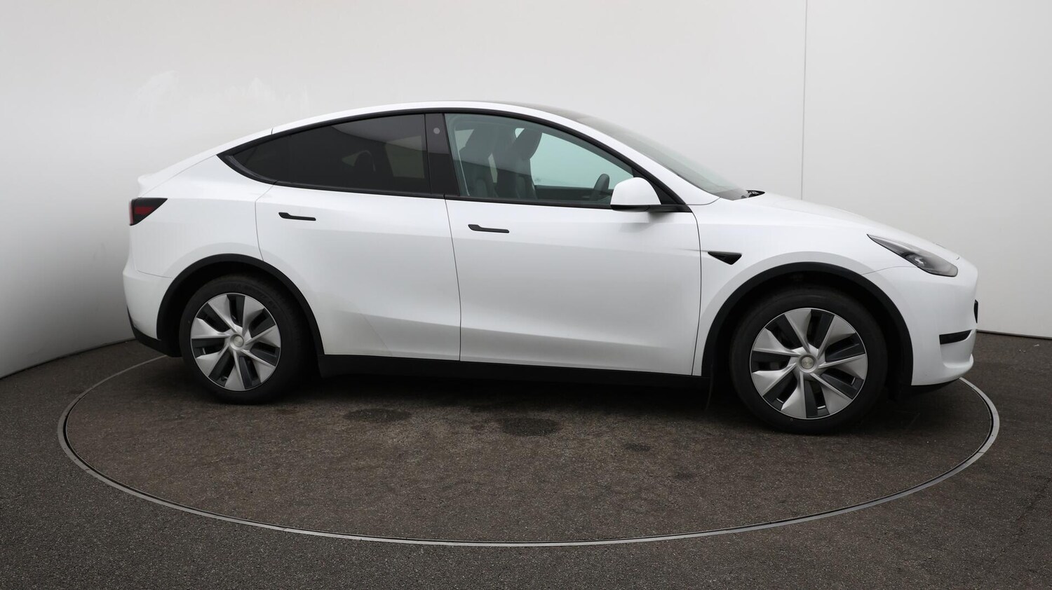 Used Tesla Model Y 2023 for sale - 76012403: Photo 48