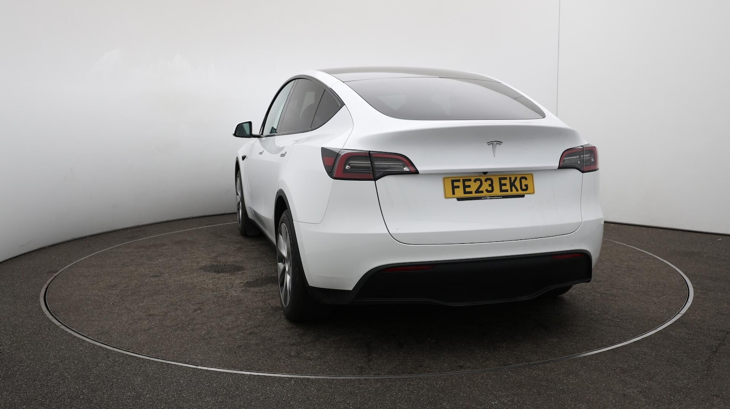 Used Tesla Model Y 2023 for sale - 76012403: Photo 60
