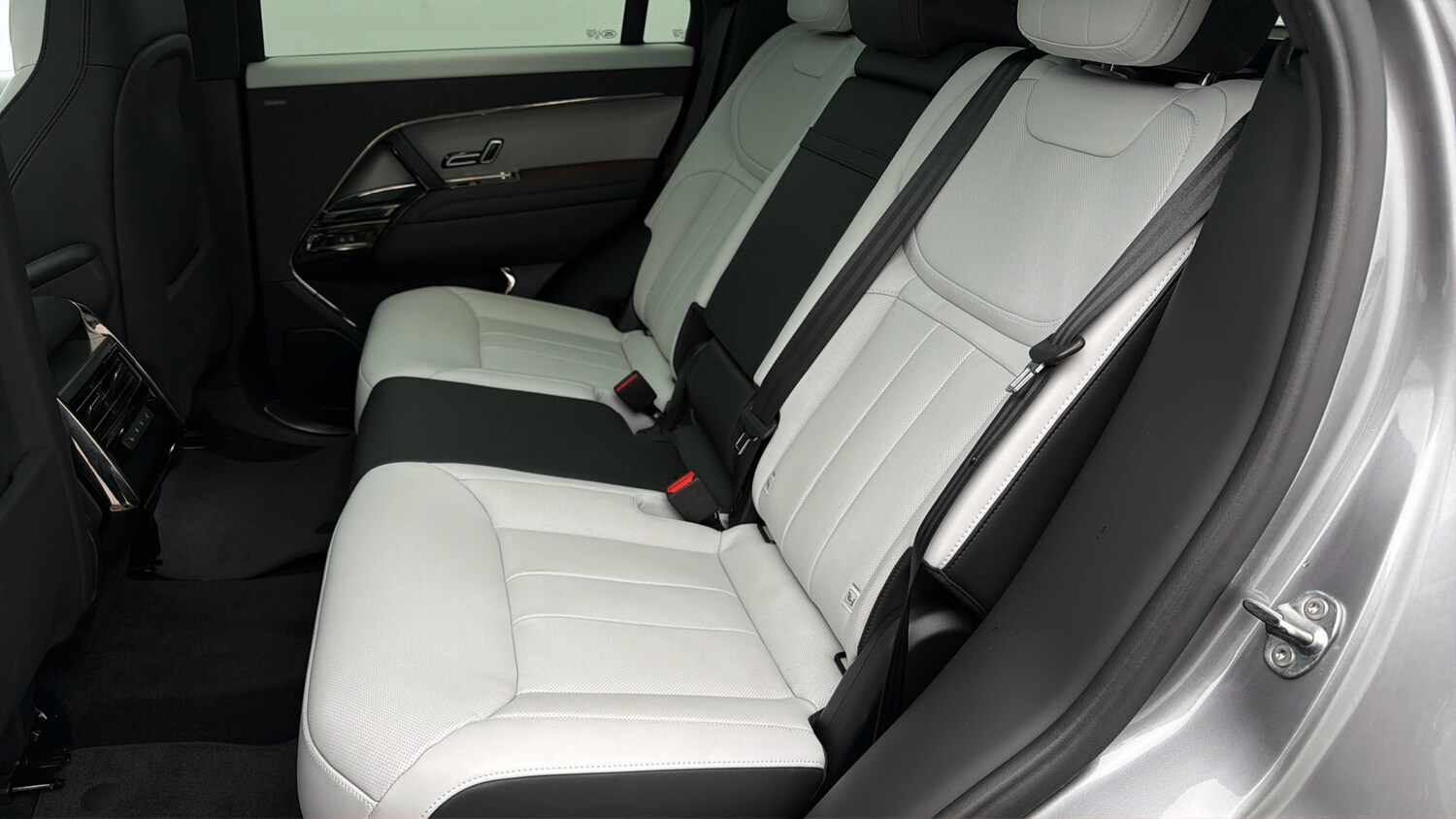 Used Land Rover Range Rover Sport 2024 for sale - 78223997: Photo 15