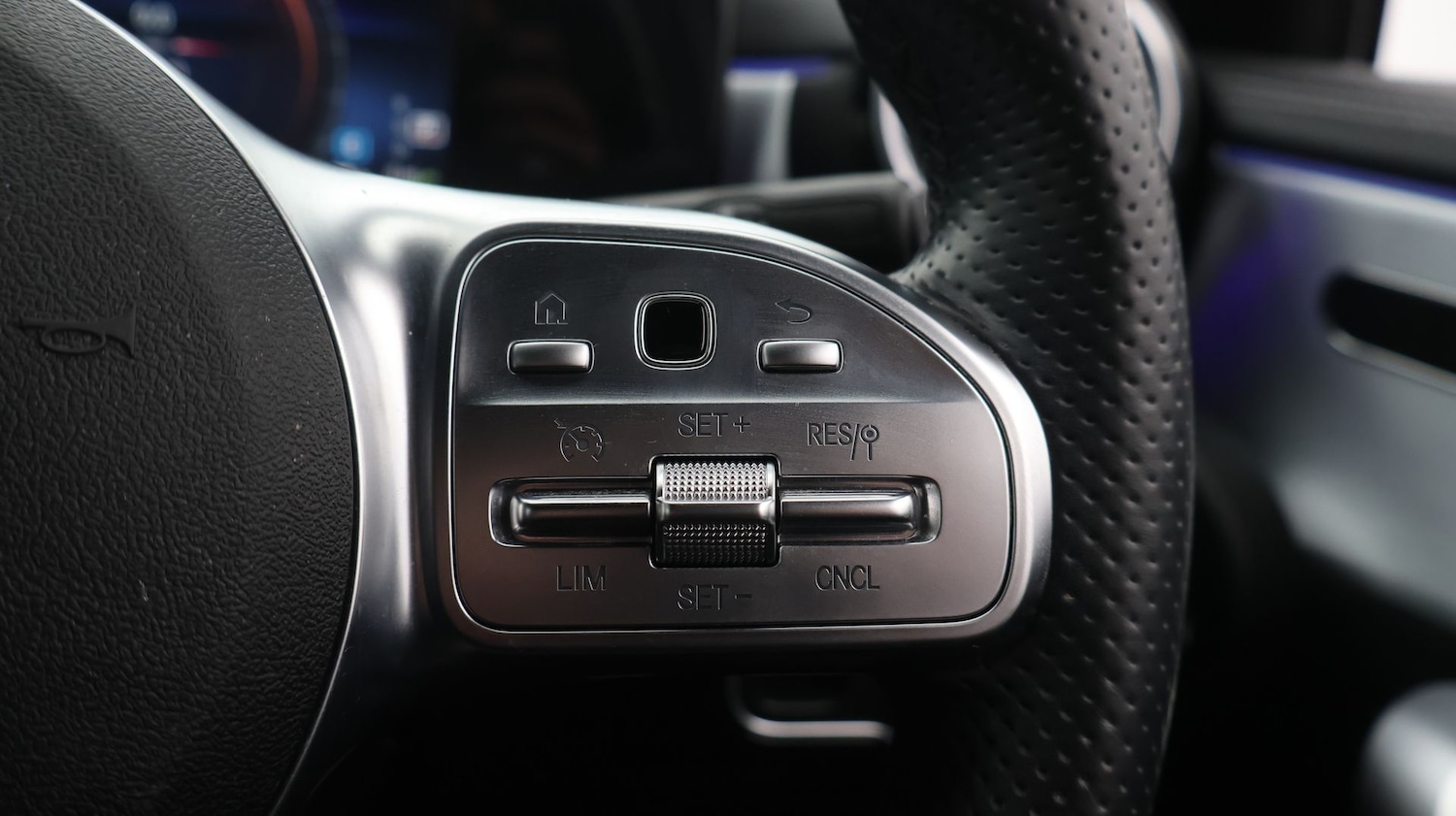 Used Mercedes-Benz A-Class for sale - 77181901: Photo 24