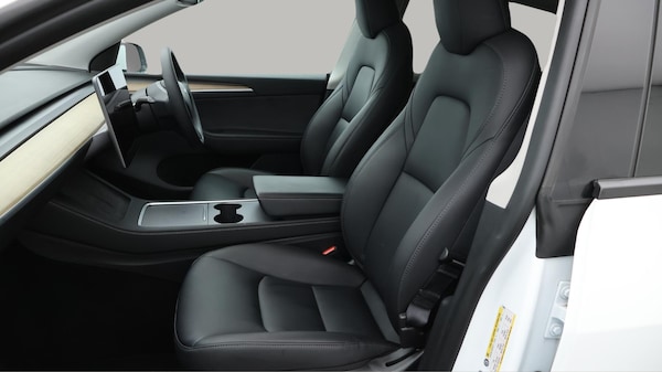 Used Tesla Model Y 2023 for sale - 75708331: Photo 15