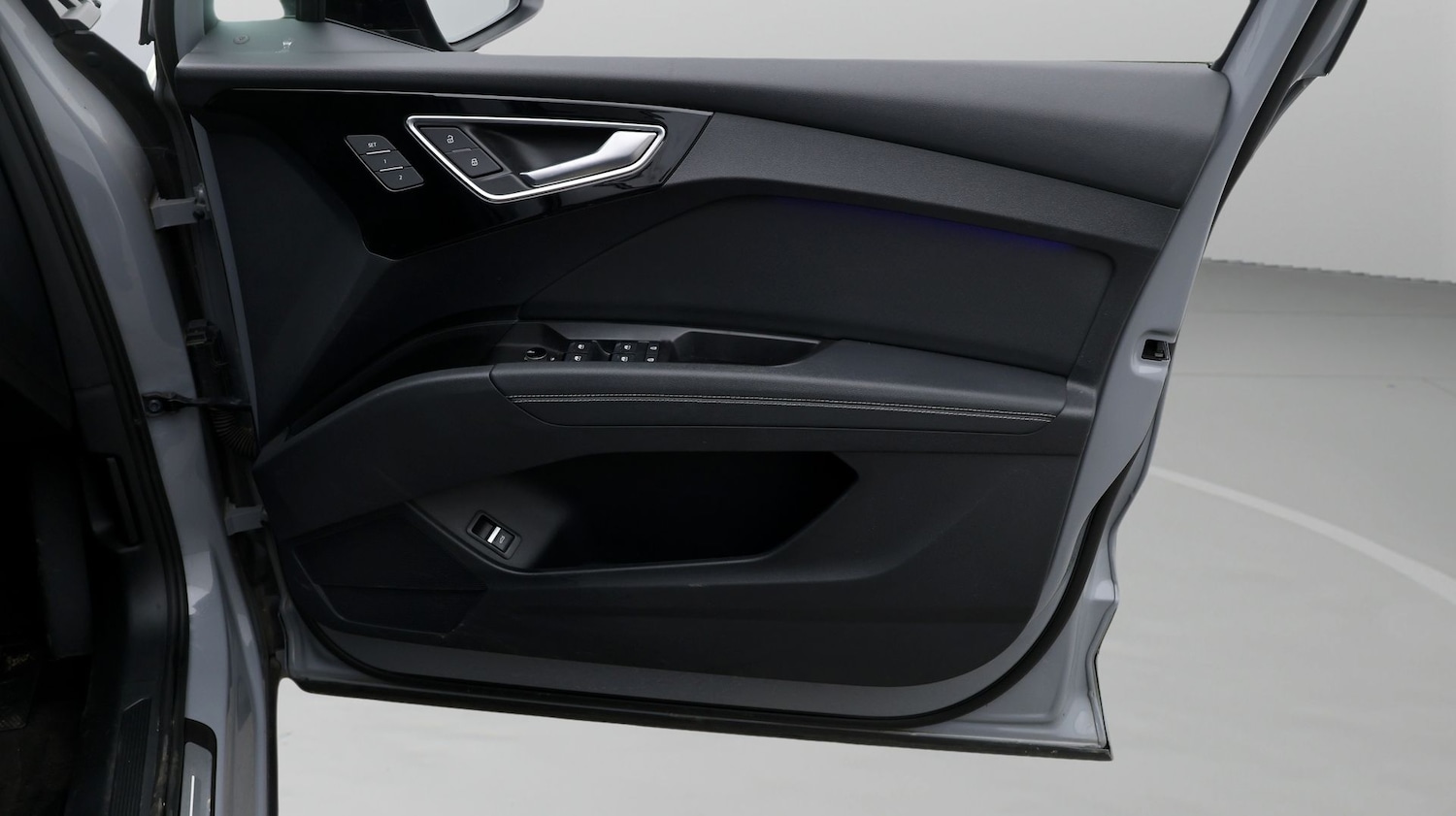 Used Audi Q4 e-tron 2021 for sale - 77341101: Photo 15