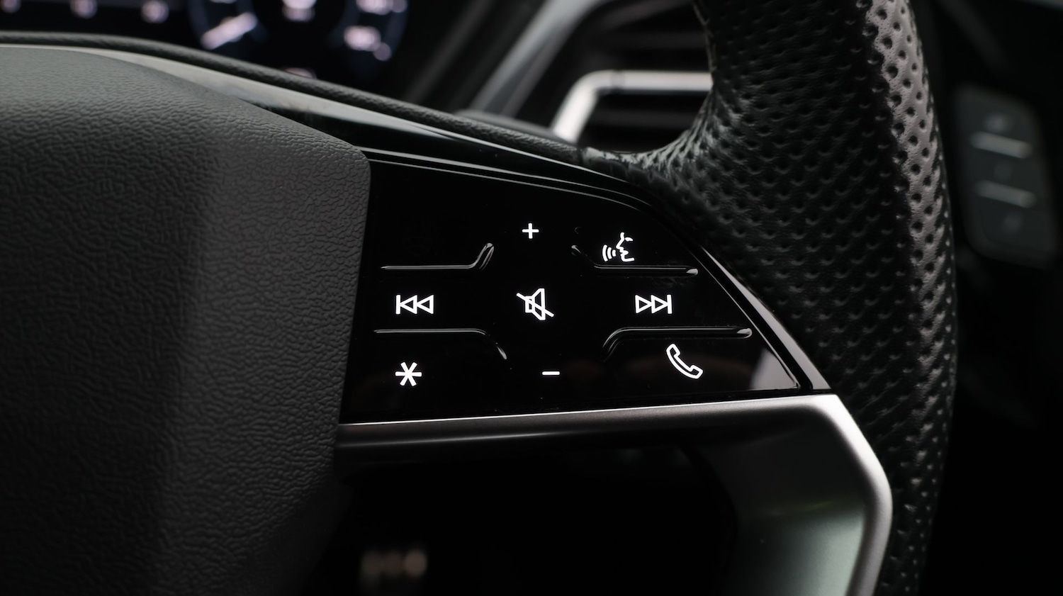 Used Audi Q4 e-tron 2021 for sale - 77341101: Photo 24