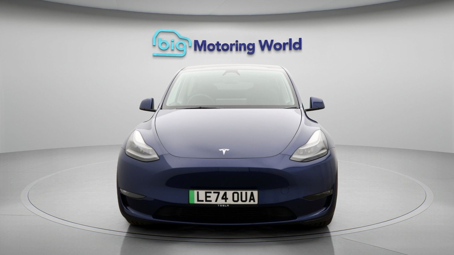 Used Tesla Model Y 2025 for sale - 77326423: Photo 2