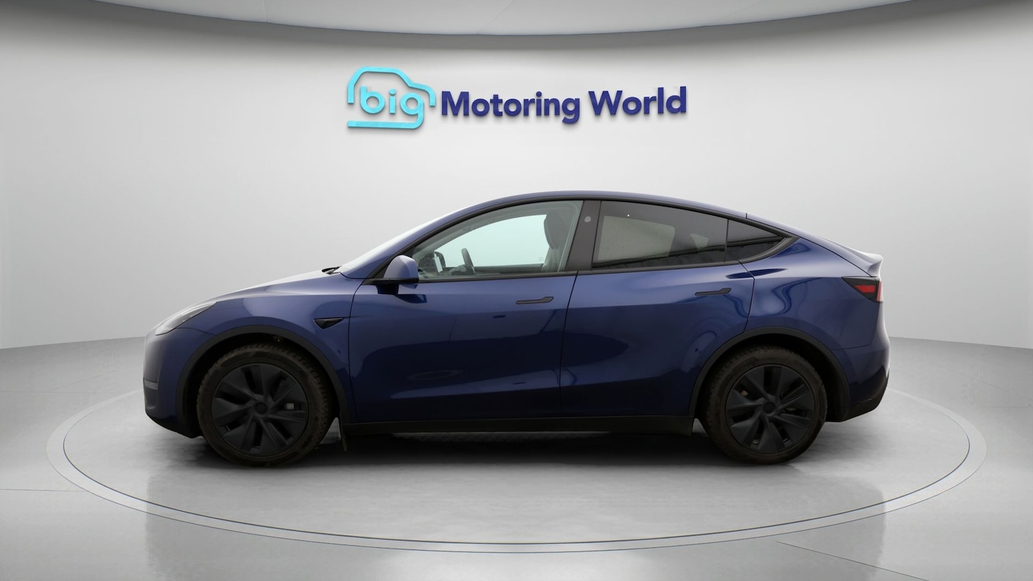 Used Tesla Model Y 2025 for sale - 77326423: Photo 4