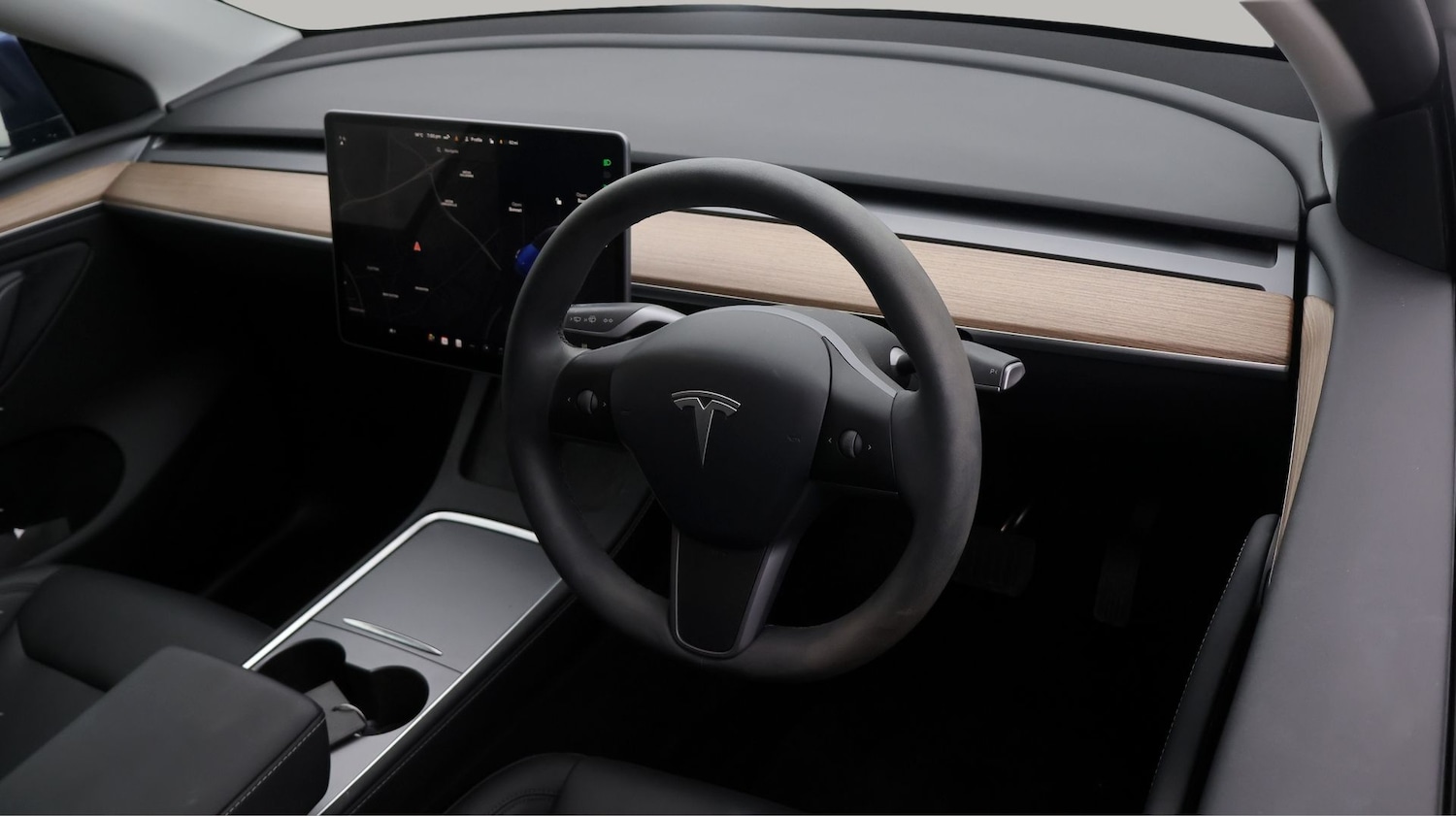 Used Tesla Model Y 2025 for sale - 77326423: Photo 9