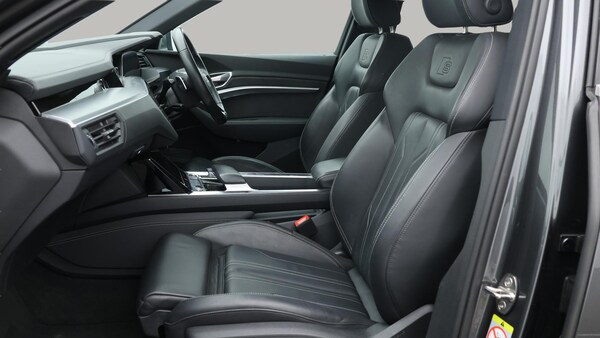 Used Audi e-tron 2022 for sale - 75449779: Photo 15