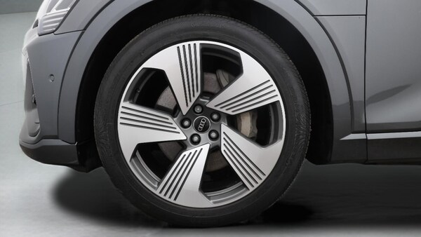 Used Audi e-tron 2022 for sale - 75449779: Photo 19