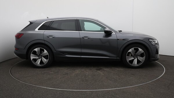 Used Audi e-tron 2022 for sale - 75449779: Photo 51