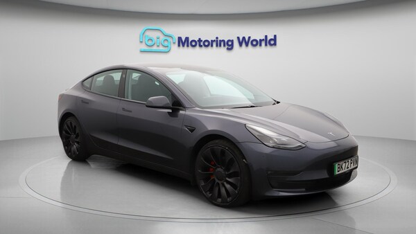 Used Tesla Model 3 2022 for sale - 76270183: Photo 2