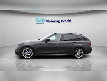 Used BMW 3 Series 2022 for sale - 77443775: Photo