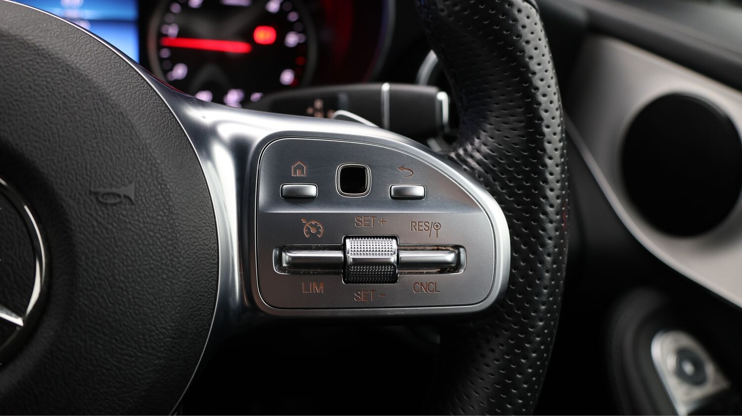 Used Mercedes-Benz GLC for sale - 77542577: Photo 23