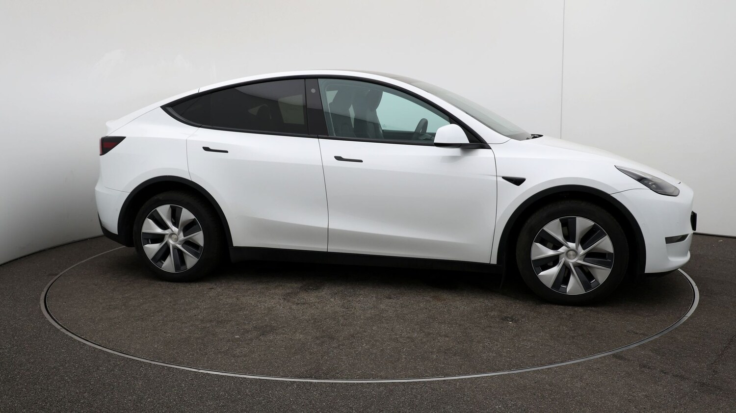 Used Tesla Model Y for sale - 76810492: Photo 41