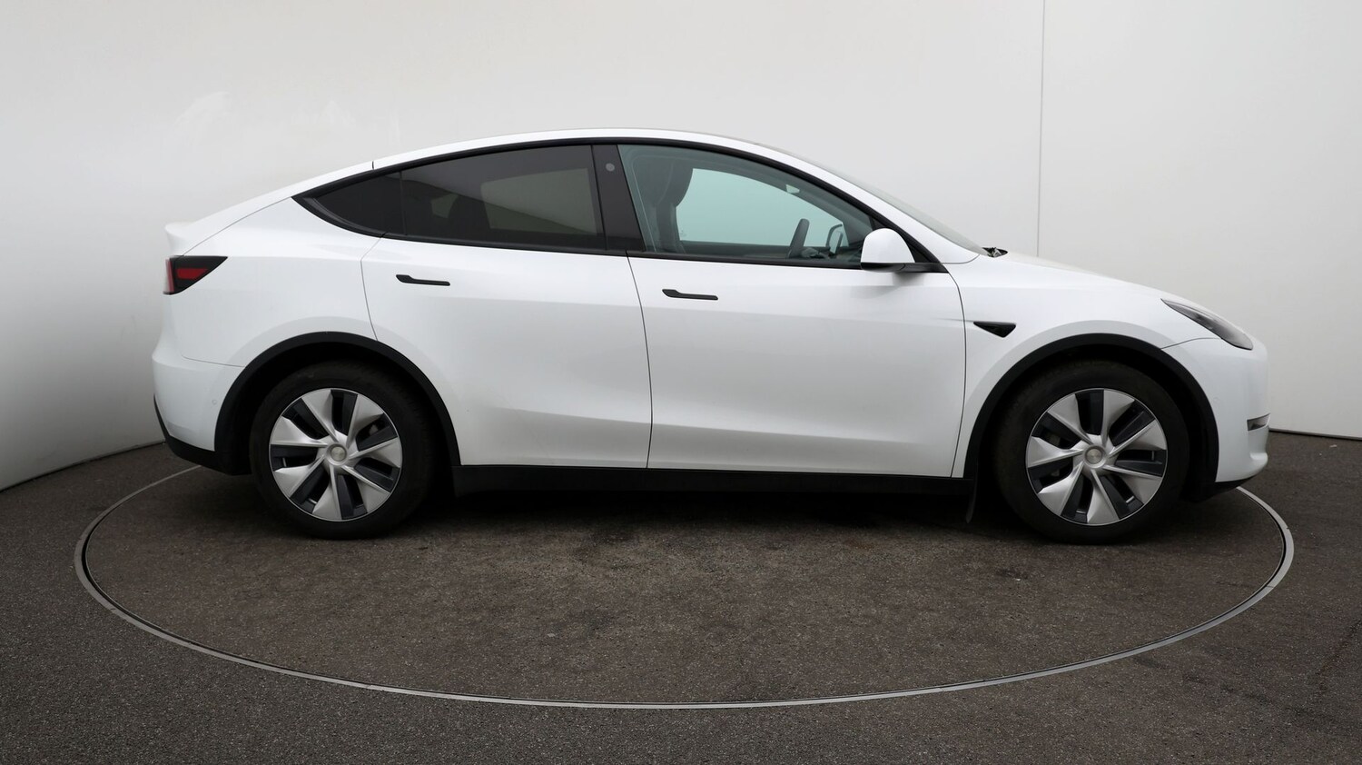 Used Tesla Model Y for sale - 76810492: Photo 42