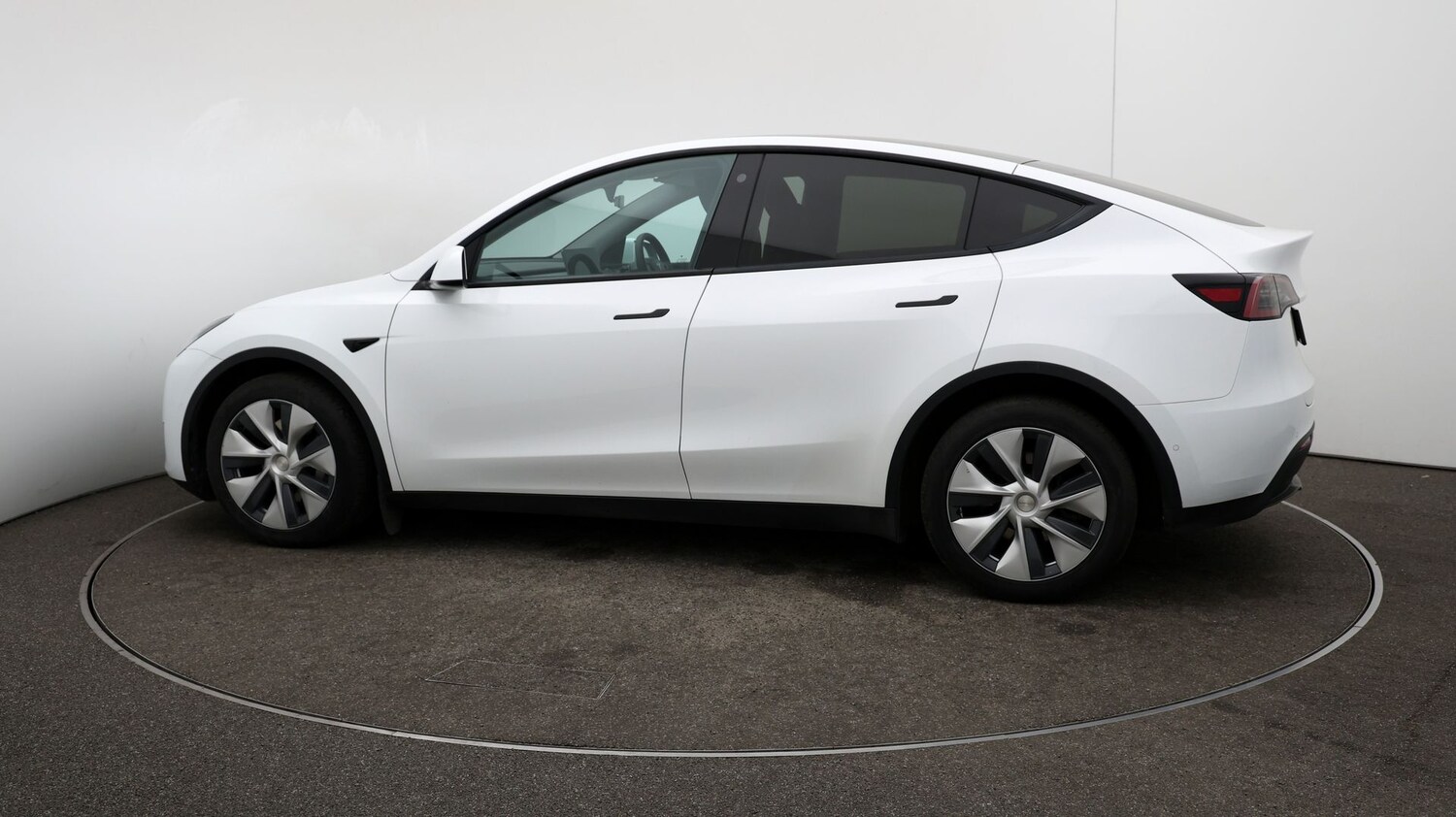 Used Tesla Model Y for sale - 76810492: Photo 51