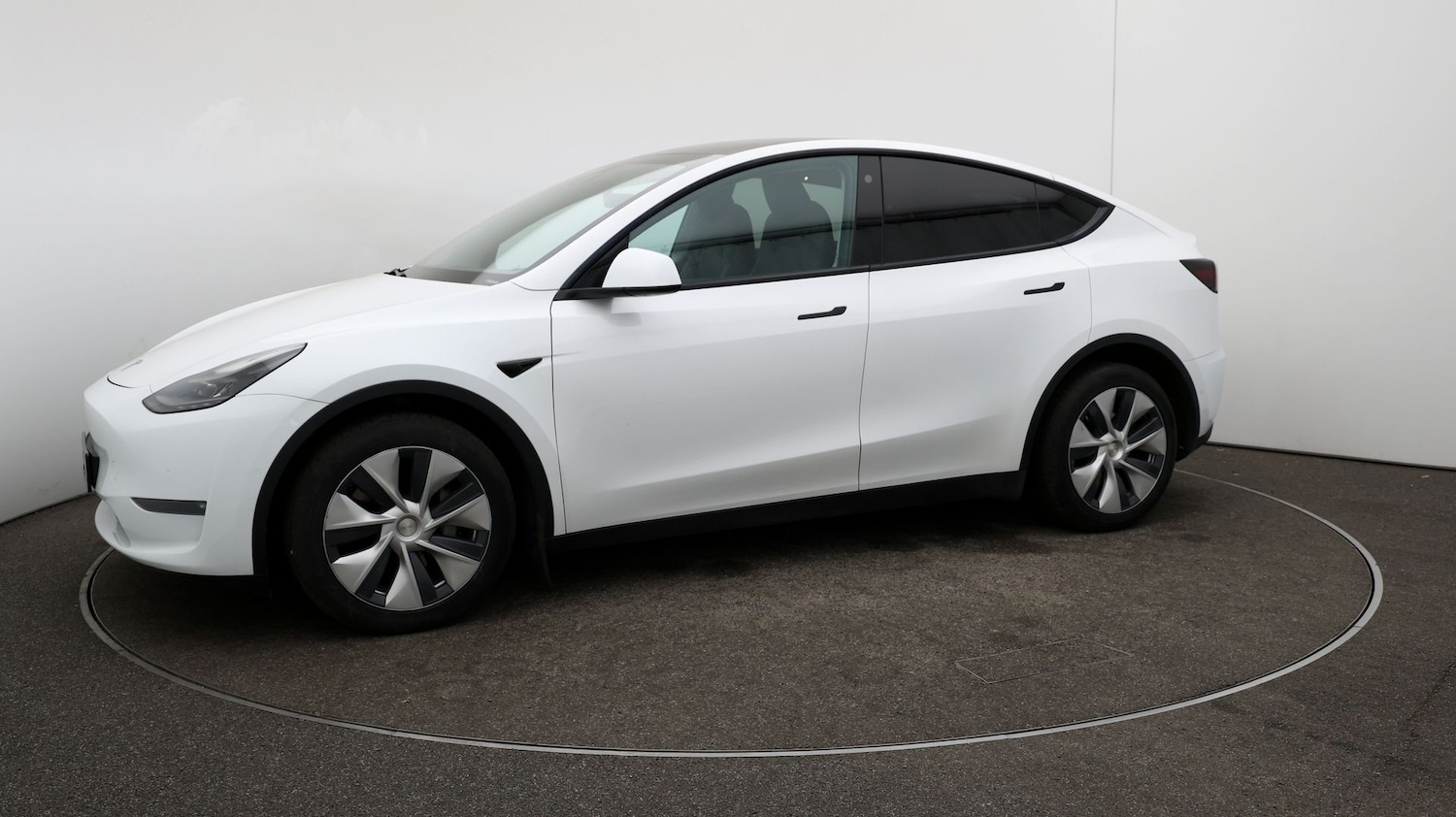Used Tesla Model Y for sale - 76810492: Photo 60