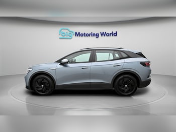 Used Volkswagen ID.4 2023 for sale - 77931889: Photo