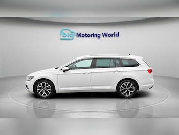 Used Volkswagen Passat 2021 for sale - 78732996: Photo