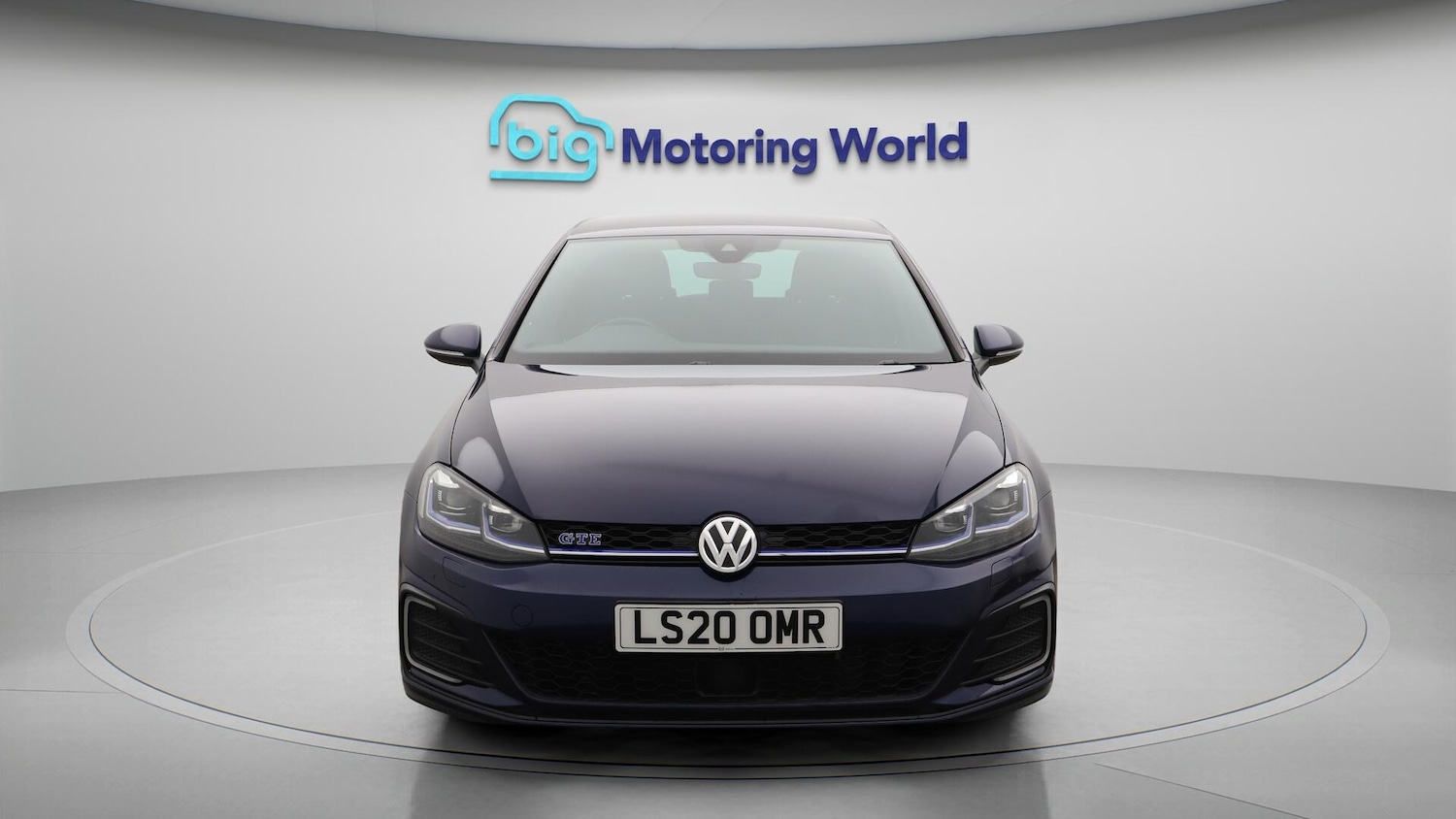 Used Volkswagen Golf 2020 for sale - 76381132: Photo 2