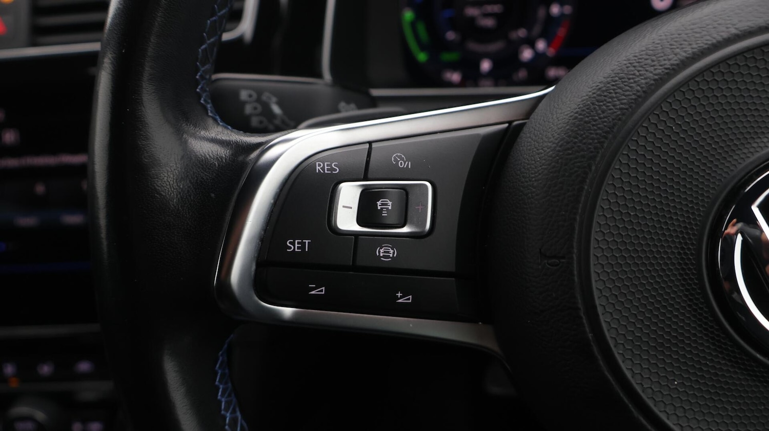 Used Volkswagen Golf 2020 for sale - 76381132: Photo 23