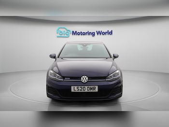 Used Volkswagen Golf 2020 for sale - 76381132: Photo
