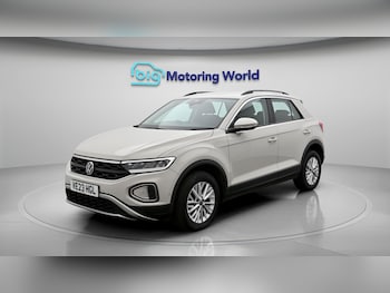 Used Volkswagen T-Roc 2023 for sale - 79074087: Photo