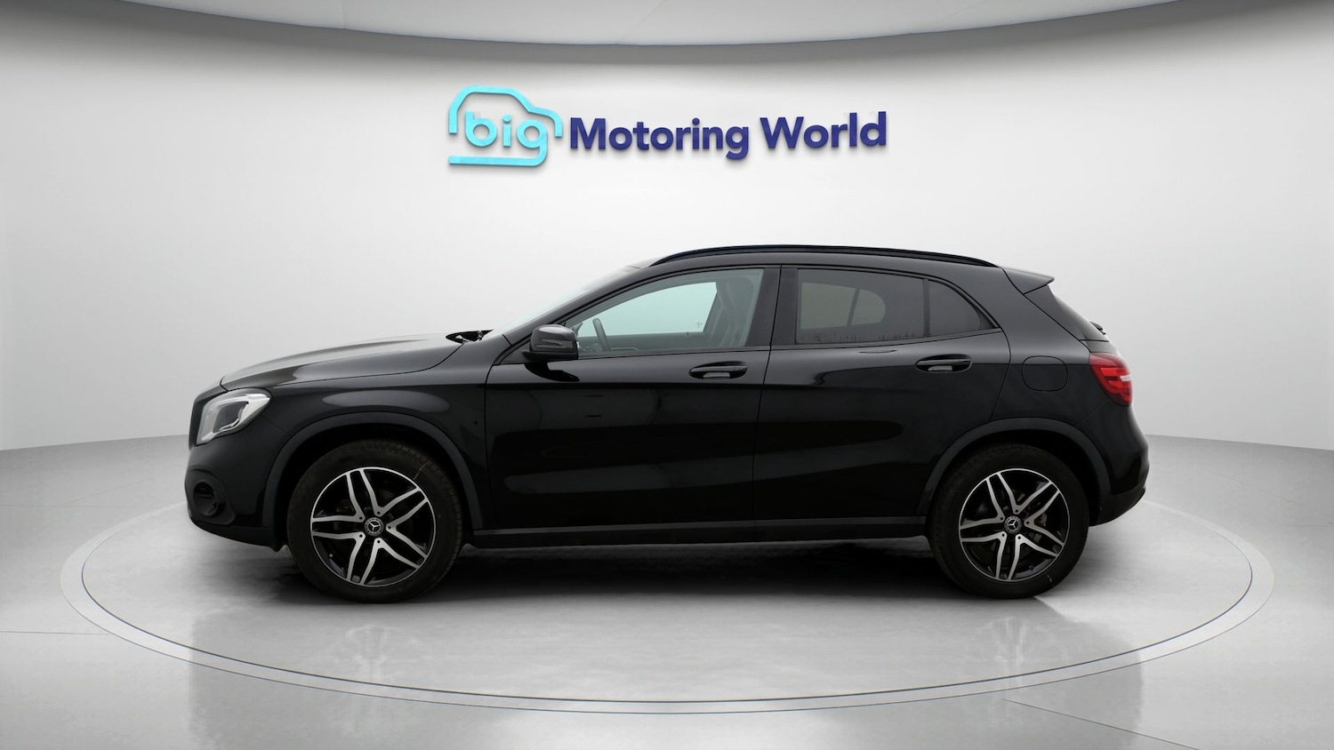 Used Mercedes-Benz GLA 2019 for sale - 77181876: Photo 4