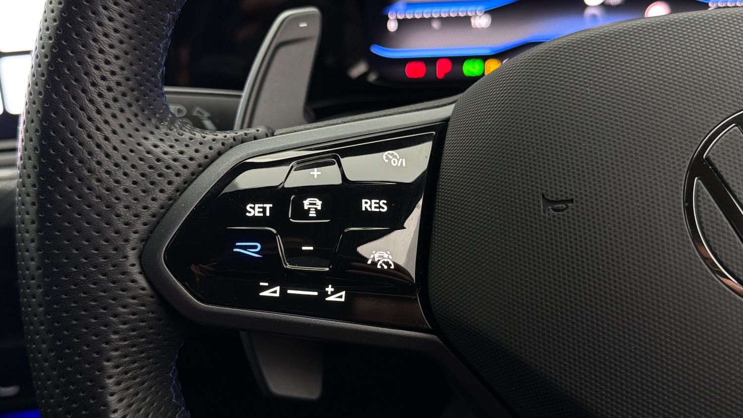 Used Volkswagen Golf 2024 for sale - 78163059: Photo 23