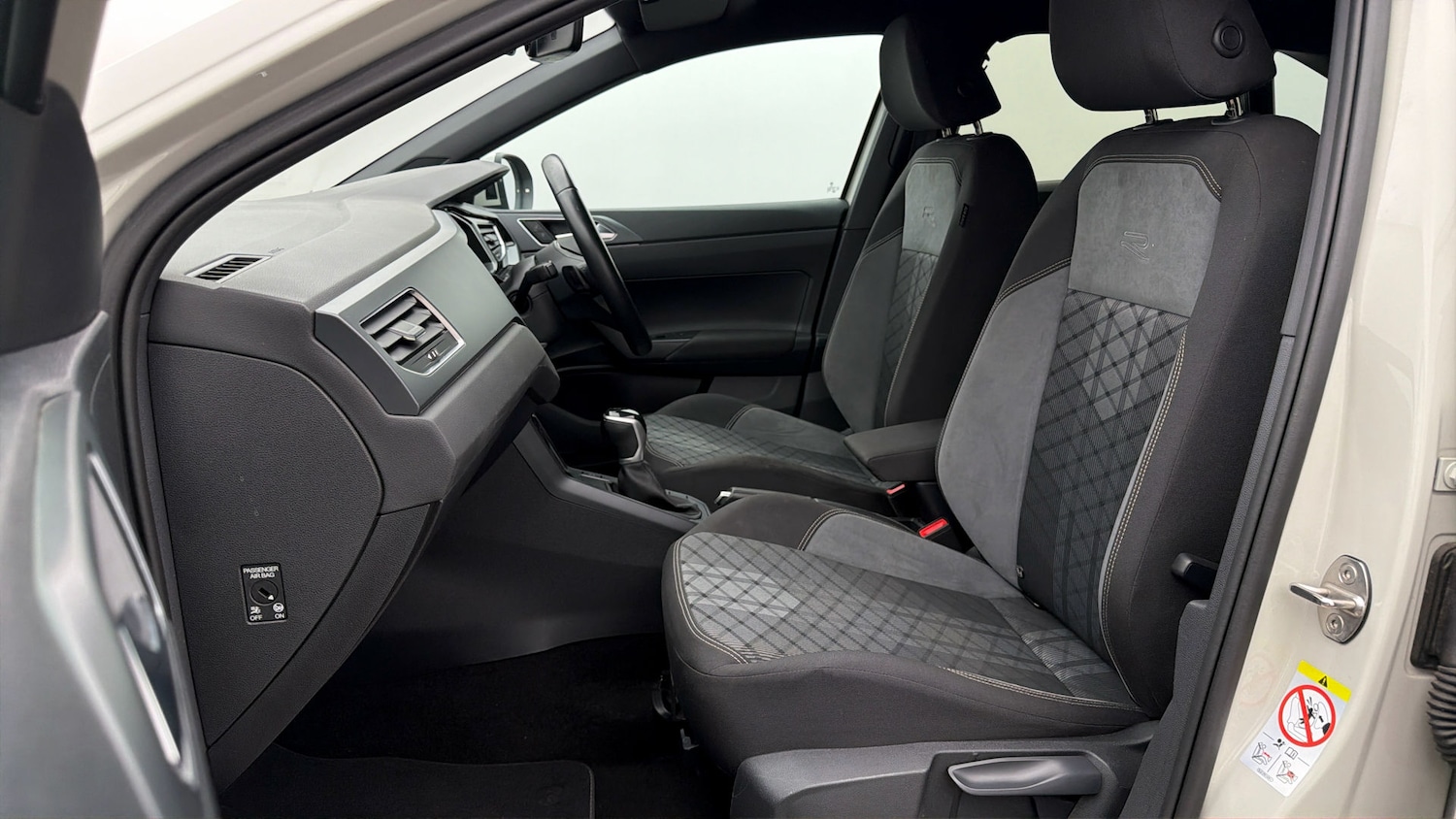 Used Volkswagen Taigo 2023 for sale - 77968452: Photo 13