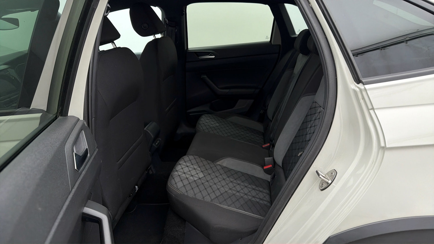 Used Volkswagen Taigo 2023 for sale - 77968452: Photo 15