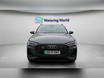 Used Audi e-tron 2021 for sale - 76409061: Photo