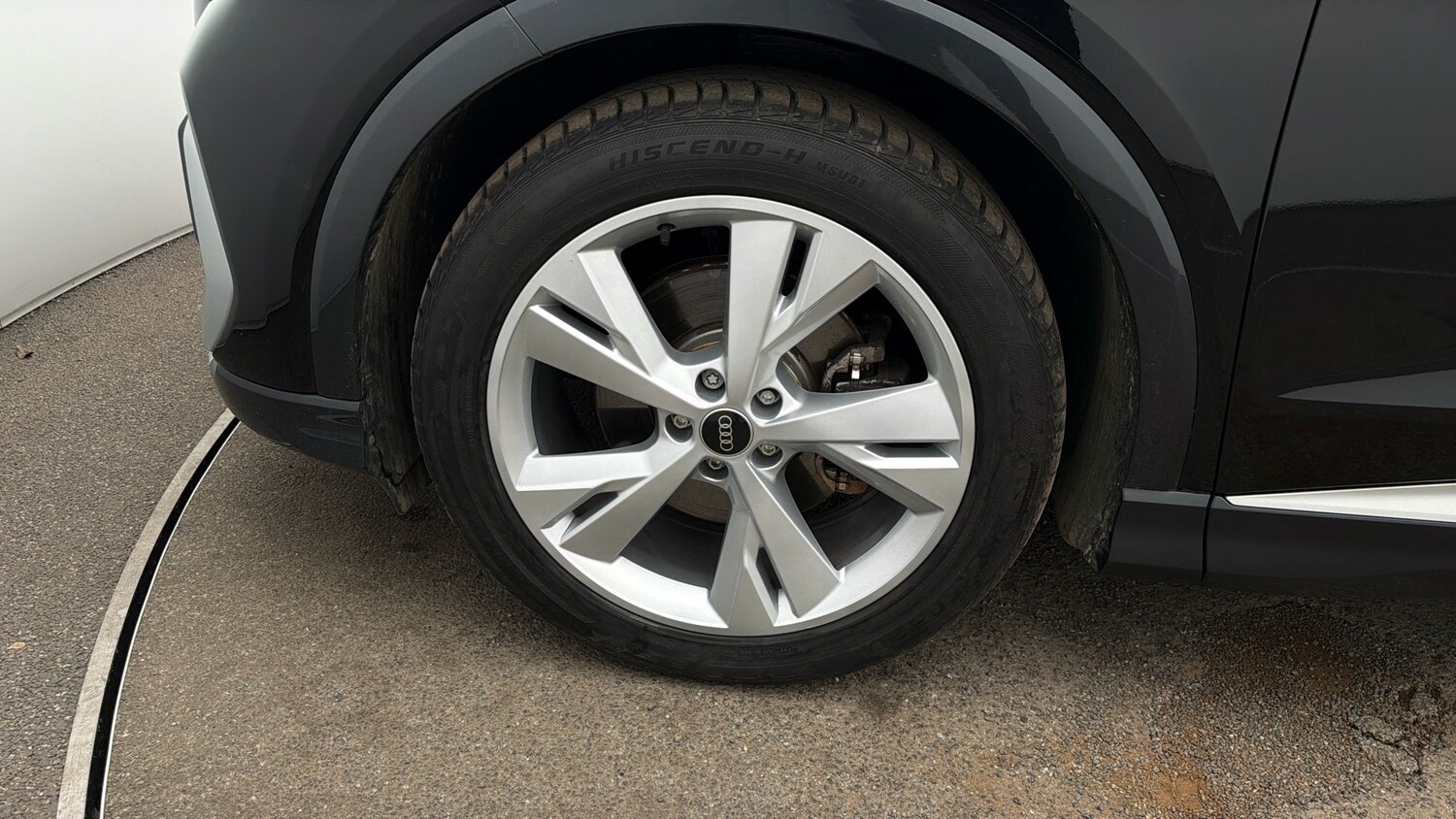 Used Audi Q4 e-tron 2023 for sale - 77962072: Photo 17