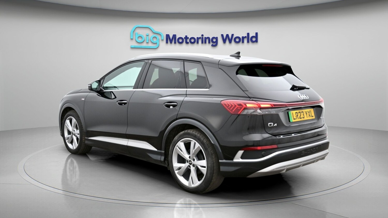 Used Audi Q4 e-tron 2023 for sale - 77962072: Photo 5