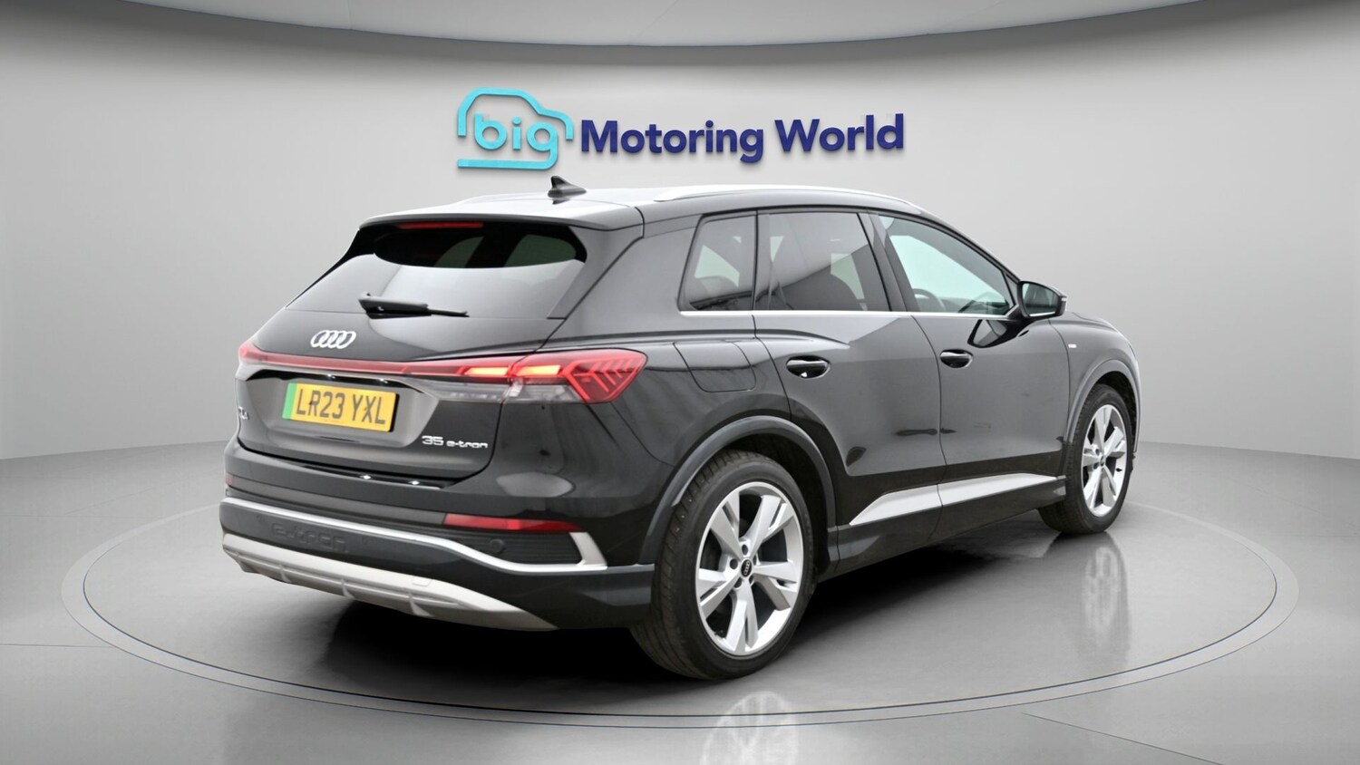 Used Audi Q4 e-tron 2023 for sale - 77962072: Photo 7