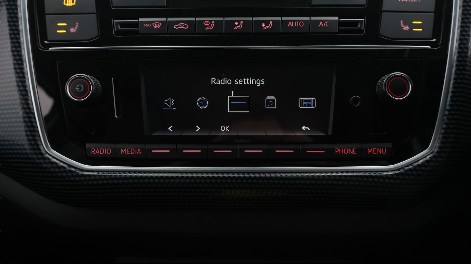 Used Volkswagen up! 2022 for sale - 77542568: Photo 11