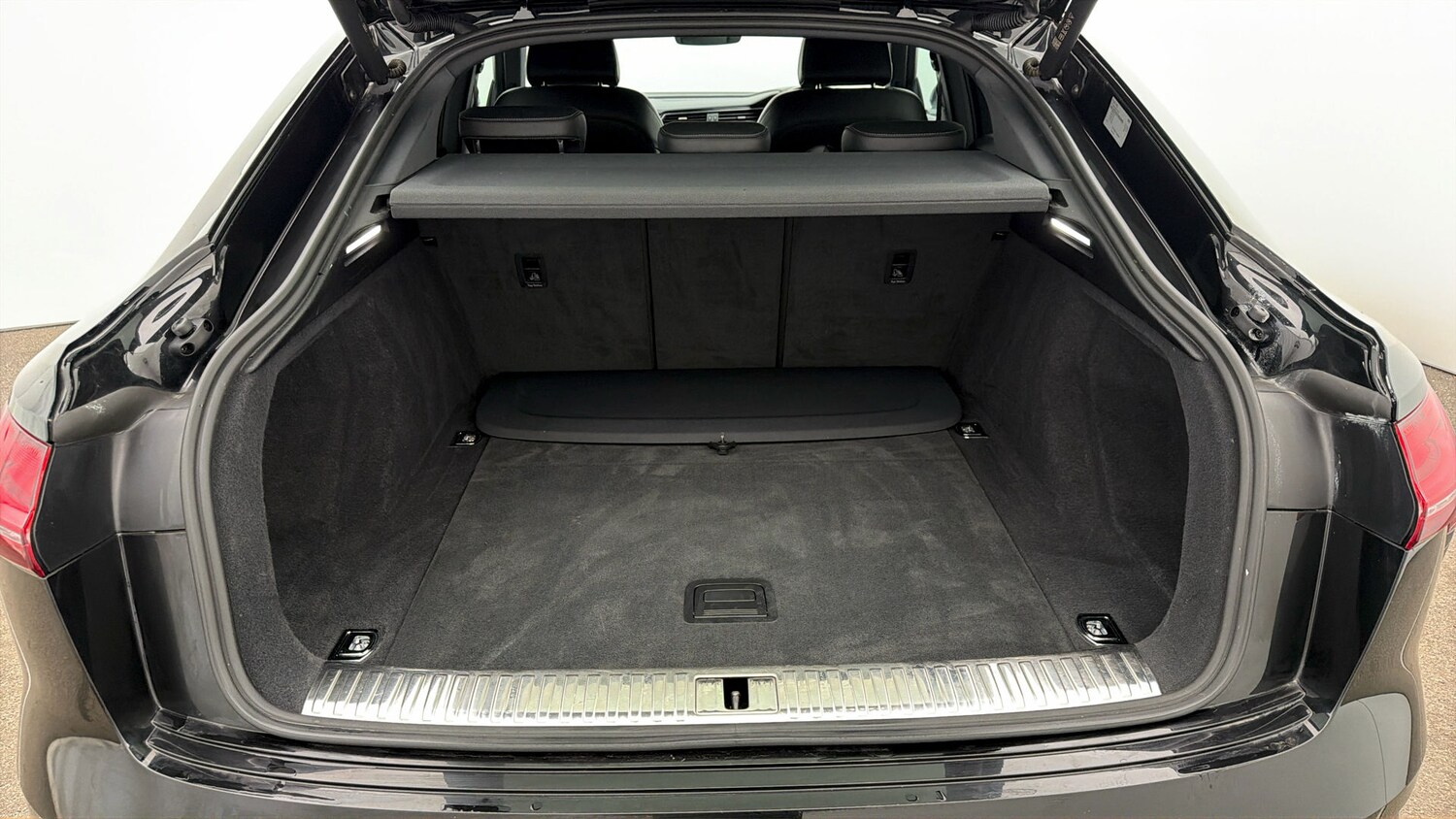 Used Audi e-tron 2022 for sale - 77932843: Photo 16