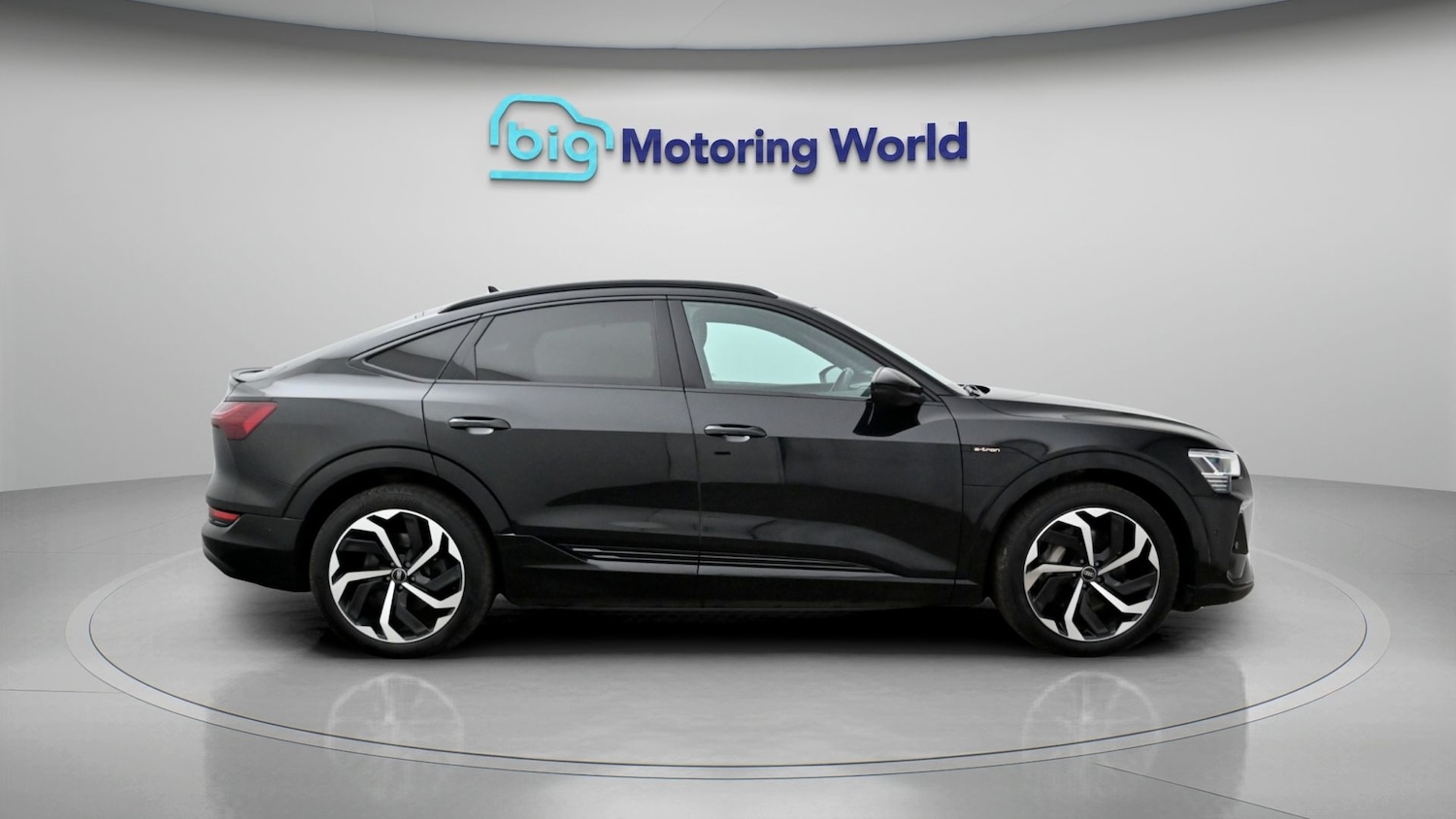 Used Audi e-tron 2022 for sale - 77932843: Photo 8