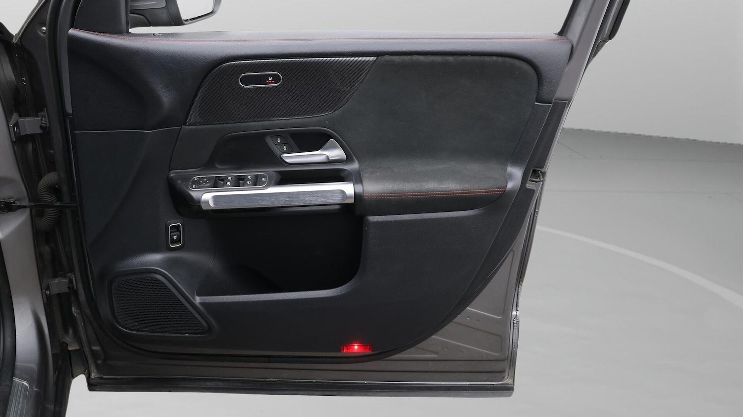 Used Mercedes-Benz GLB 2022 for sale - 76562313: Photo 16