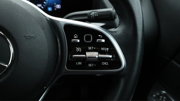 Used Mercedes-Benz GLA 2022 for sale - 75669232: Photo 25