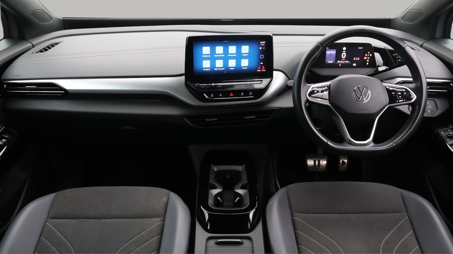 Used Volkswagen ID.4 2023 for sale - 77663229: Photo 13